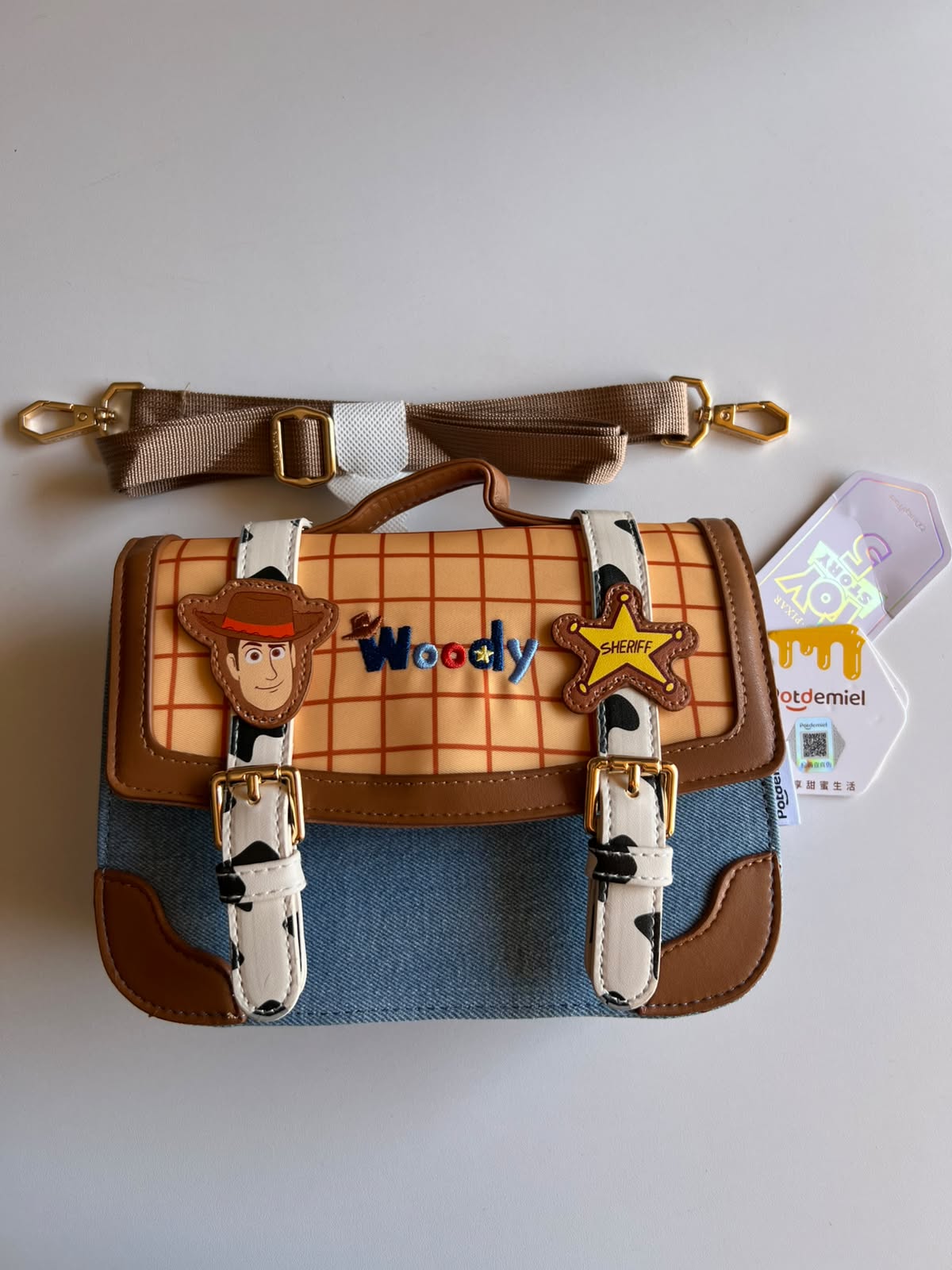 Woody Crossbody Bag 🤠