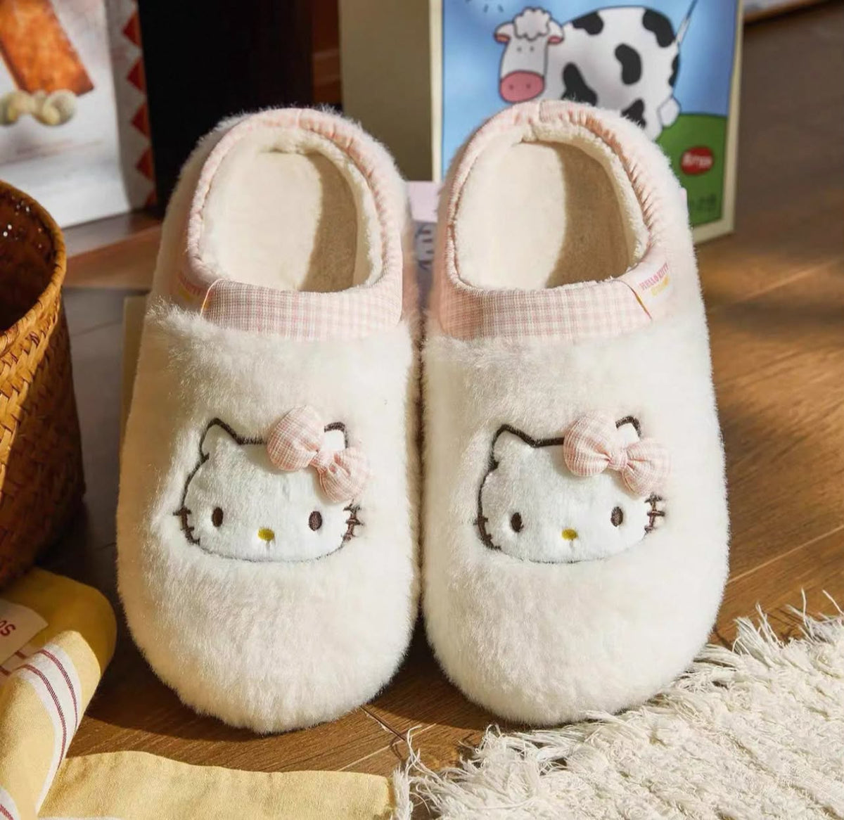 Hello Kitty Plush Winter Slippers 🎀🐾