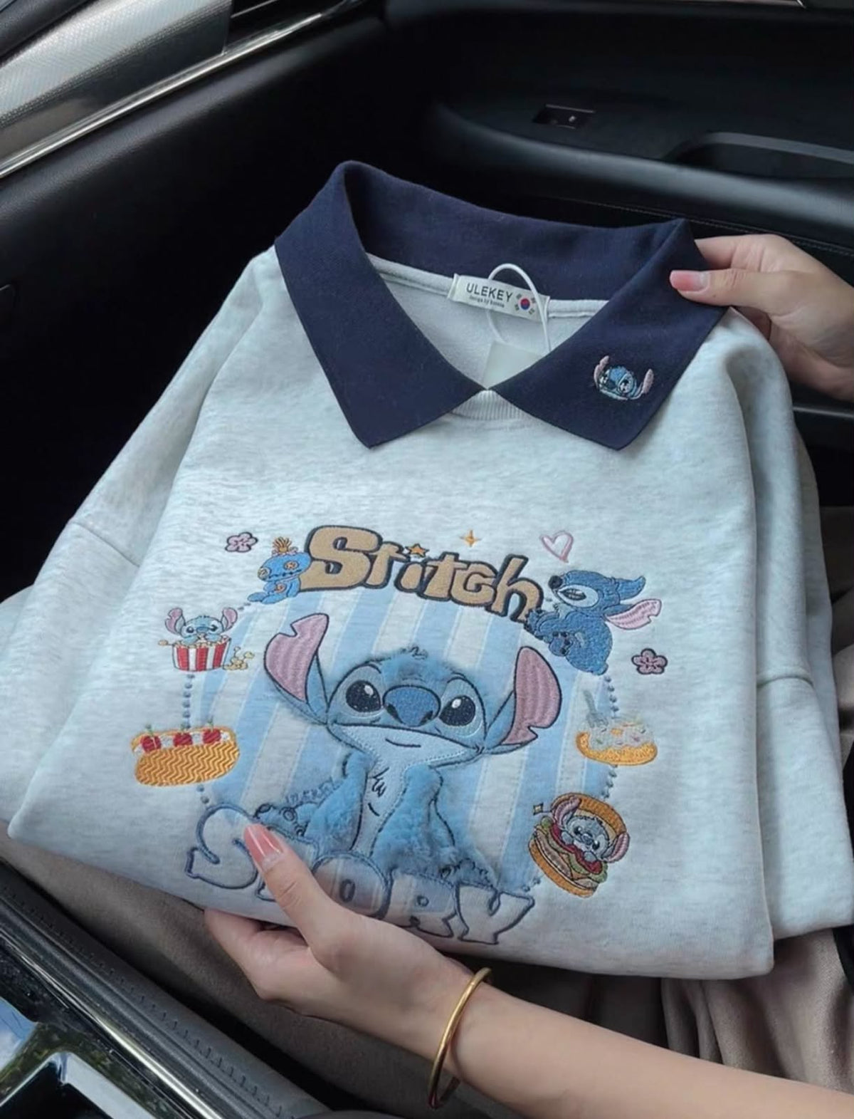 Stitch Story Polo Collar Sweatshirt 💙✨