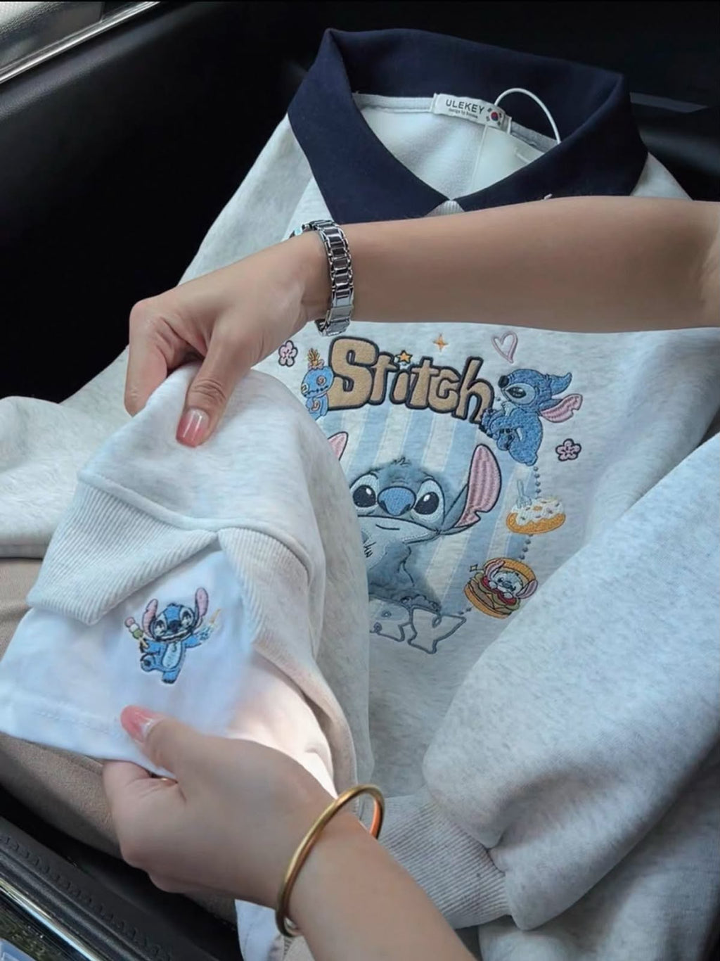 Stitch Story Polo Collar Sweatshirt 💙✨