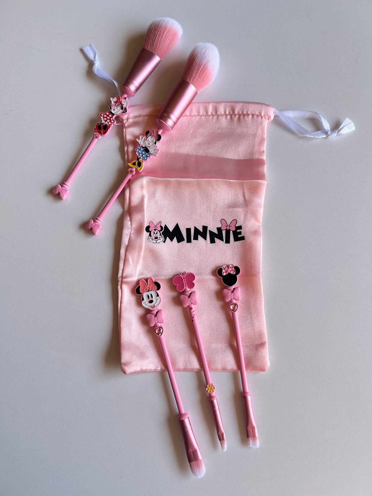 Minnie Mouse Makeup Brush Set🎀