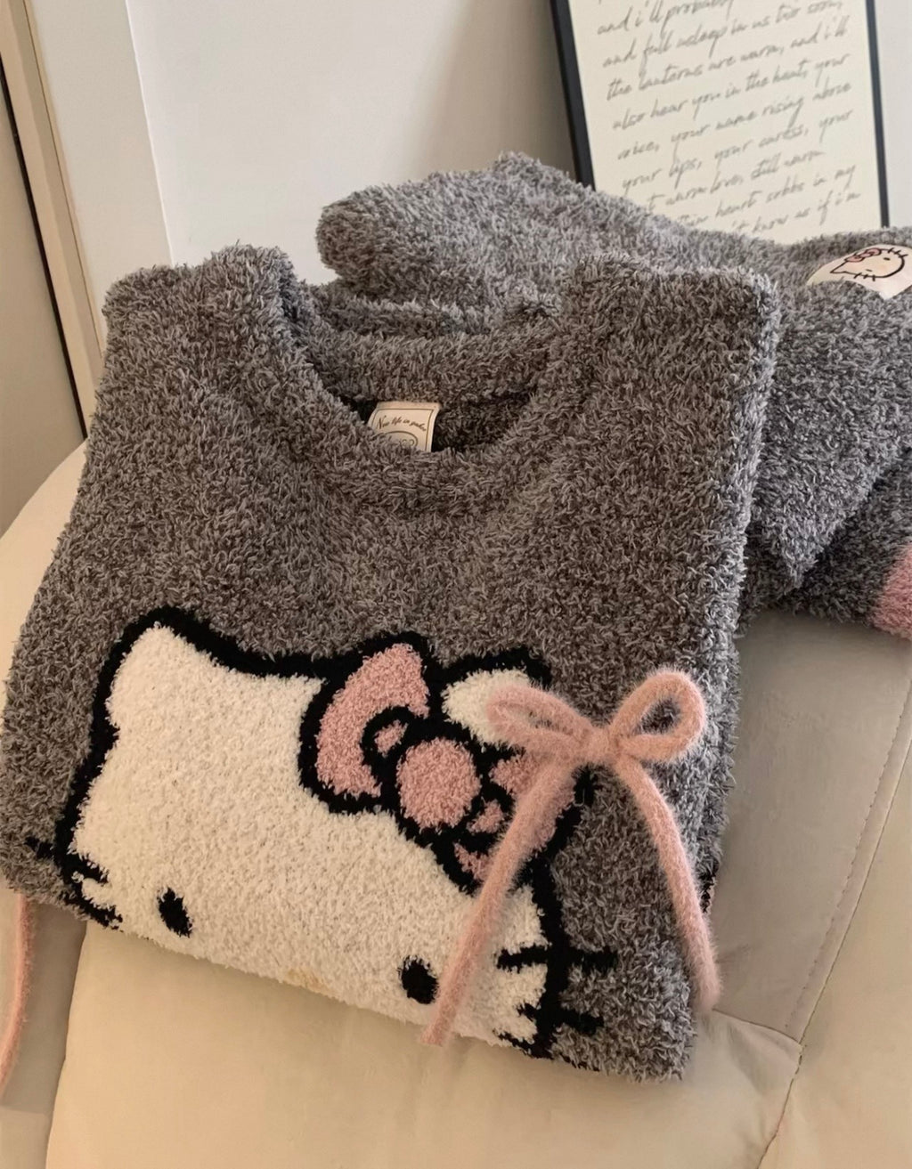 Sanrio Hello Kitty Fluffy Plush Pajama🎀🩶