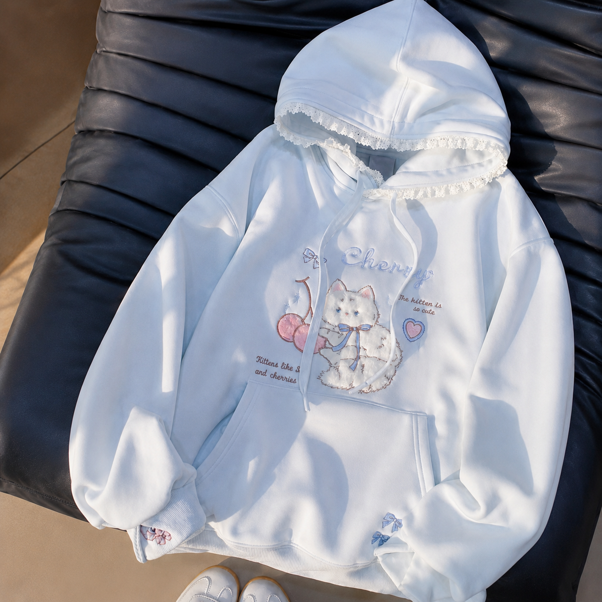 Cozy Kitten & Cherry Embroidered Lace Hoodie🩵🍒