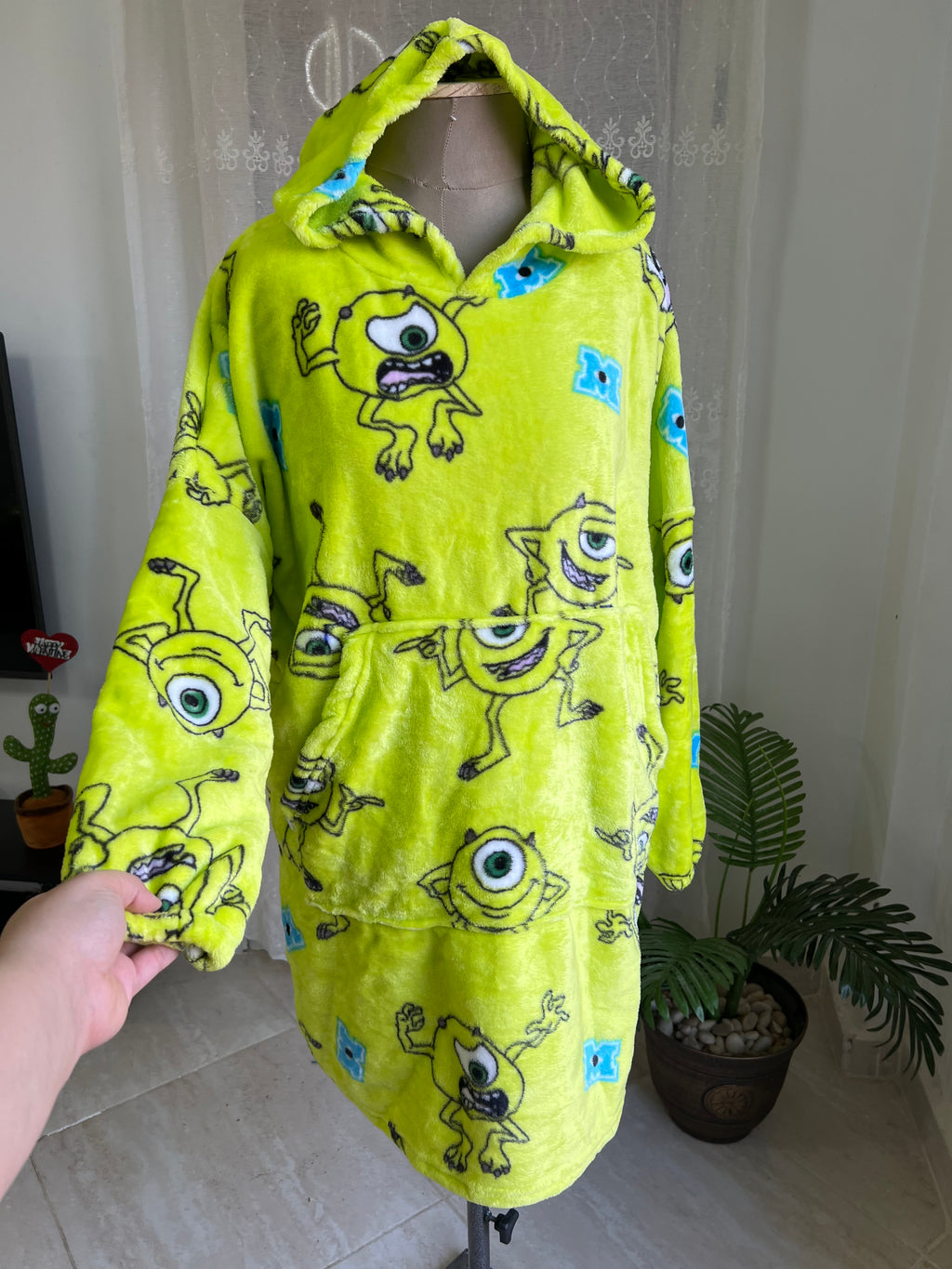 Mike Print Plush Fleece Hoodie Blanket 💚
