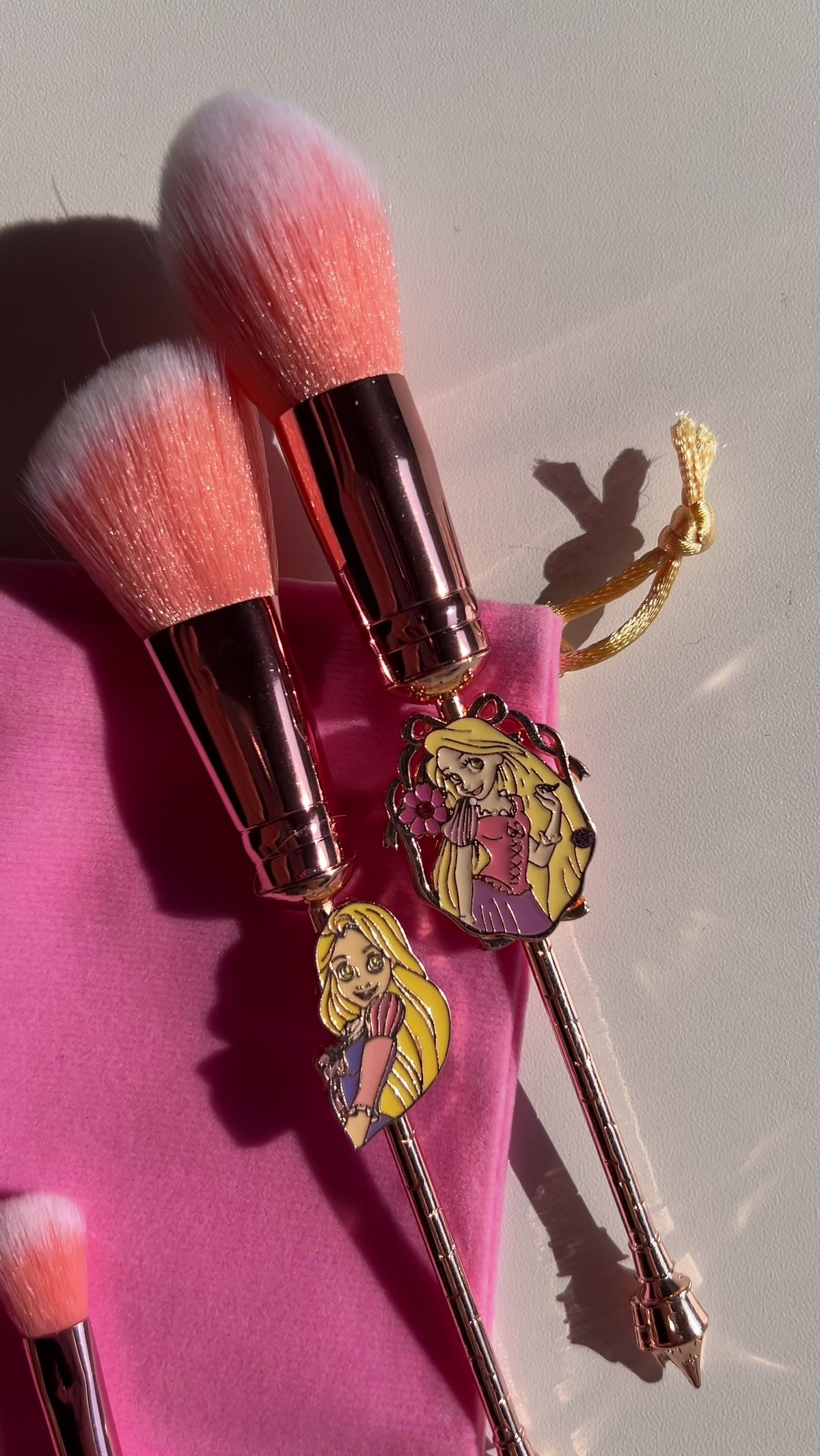 Rapunzel Makeup Brushes Set 👑